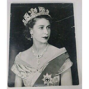 VTG 1950s Tablet Unlined Writing Drawing Paper with Photo of Queen Elizabeth II